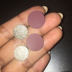 Flat Circle Earrings (Gold and Maroon Set)